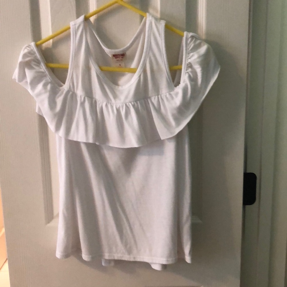 White off he shoulder ruffle tank